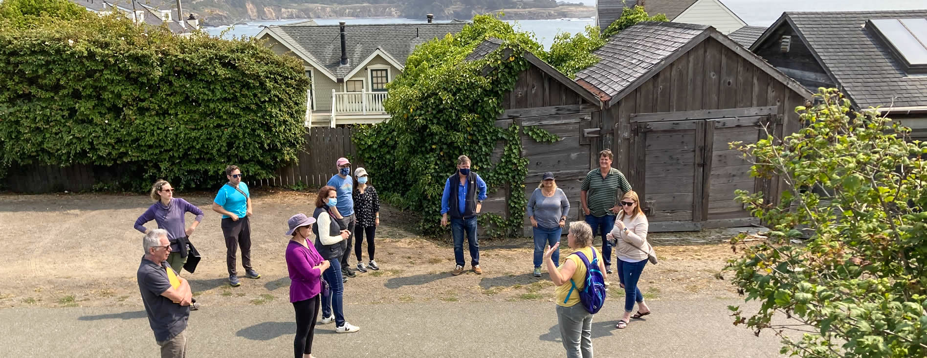 mendocino historic district walking tour - small group listening to leader